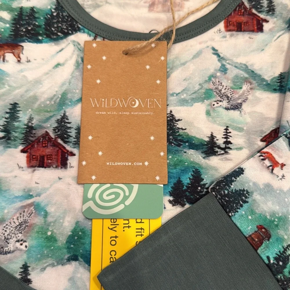 Winter mountains 2 piece kids unisex pajama set‎ NWT